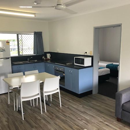 Cocos Holiday Apartments ทรินิตีบีช ห้อง รูปภาพ